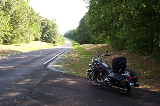 Riding the Trace from Tupelo to Natchez in May