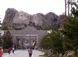 mt.rushmore.jpg