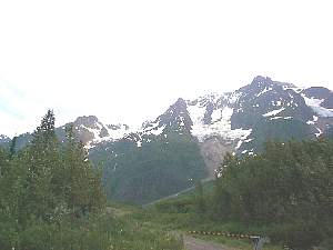 215.glacieronroadtostewardbc.jpg